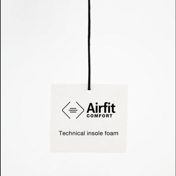 Zara Black Croc-Embossed Pointed Ankle Boots - Picture 6 of 6